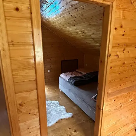 펜션 Lana Krupa Na Vrbasu 바냐루카