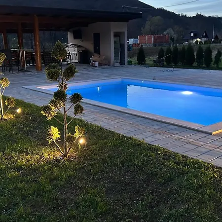 펜션 Lana Krupa Na Vrbasu 바냐루카