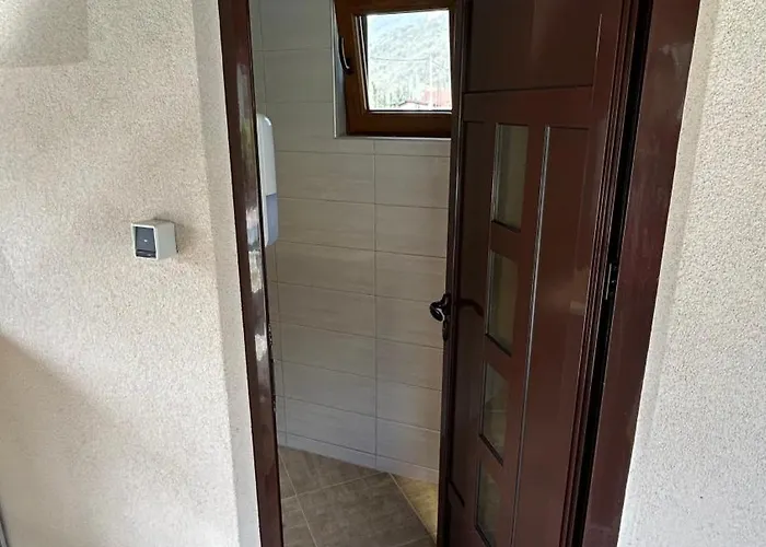 Lana Krupa Na Vrbasu Vikendica